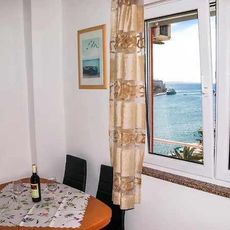 Apartment Jure Bili *